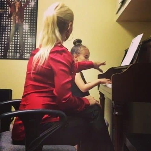 piano lessons for kids near me